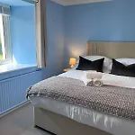 The House At Cherry Tree Сasa de vacaciones