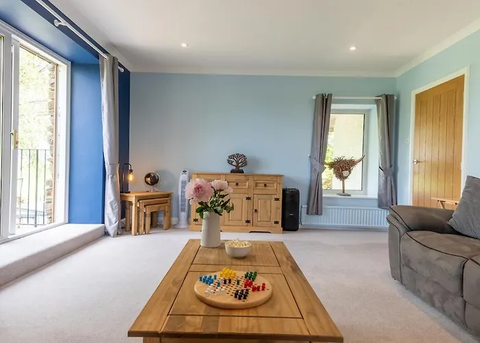 The House At Cherry Tree * Natland