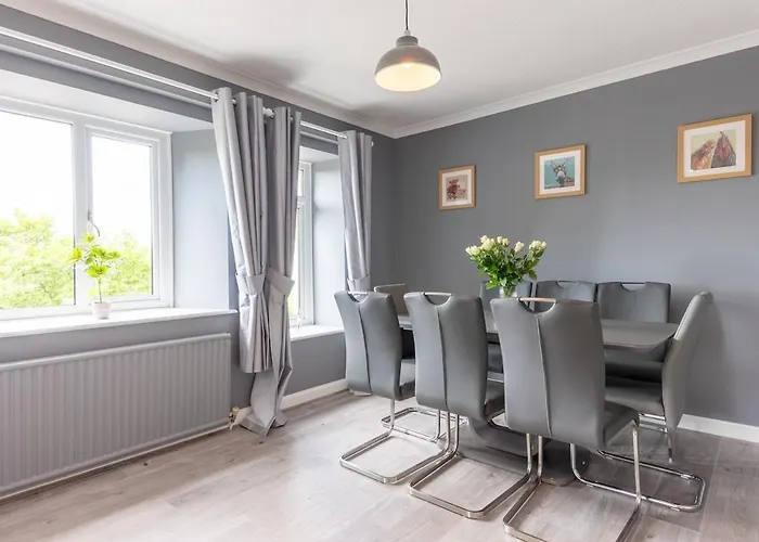 The House At Cherry Tree * Natland